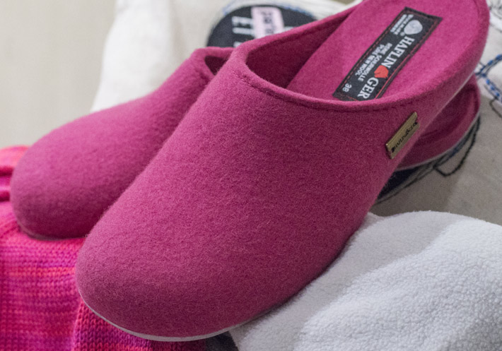 women's wool felt slippers