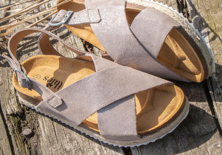 Fullwei Sandals for Women Casual Summer,Women 2021 Comfy Open Toe Slippers Sunflower Slide Slip On Sandals Ladies Walking Beach Daily Shoe 